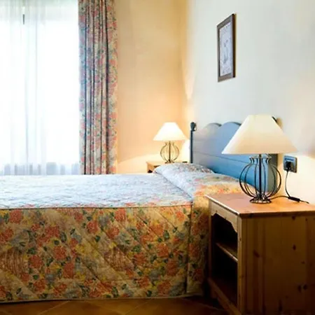Aparthotel Castello Belvedere 2*