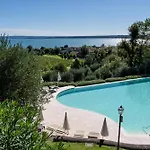 Castello Belvedere 4*