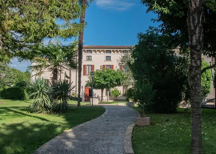 Apartahotel Castello Belvedere