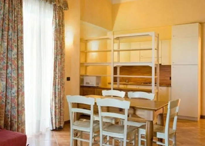 Castello Belvedere 4* Desenzano del Garda