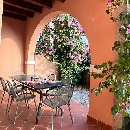Castello Belvedere Aparthotel Desenzano del Garda